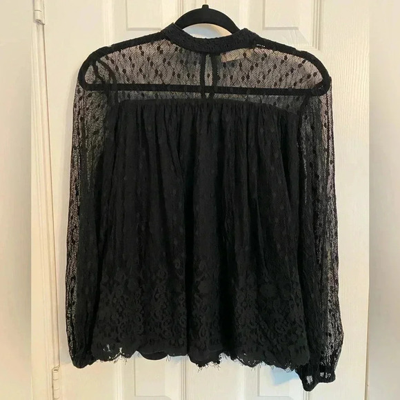 Altar'd State Tops - ALTAR’D STATE LACE TOP‎